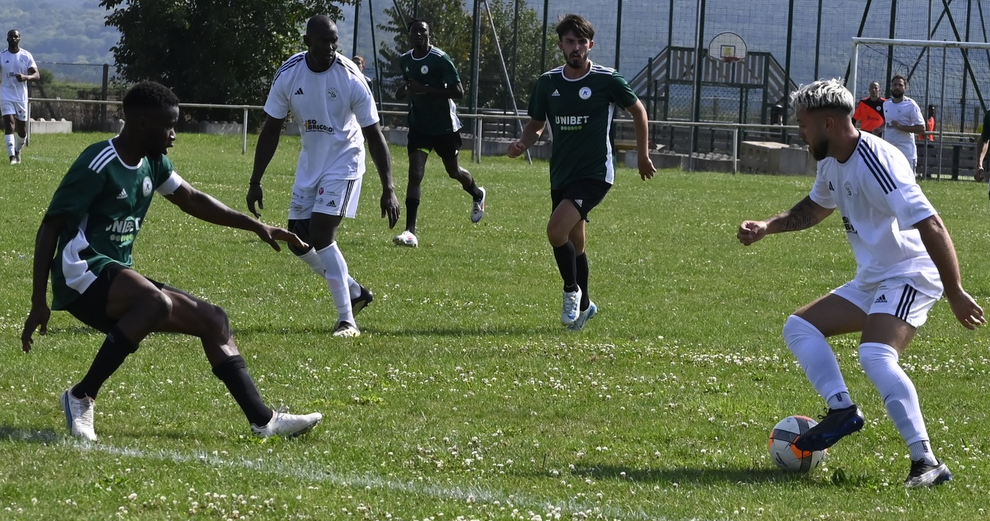 Équipes et résultats du CSMM Football